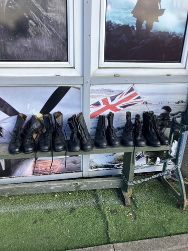 British army high leg - high,