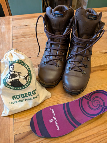 Altberg defender brown leather - defender,
